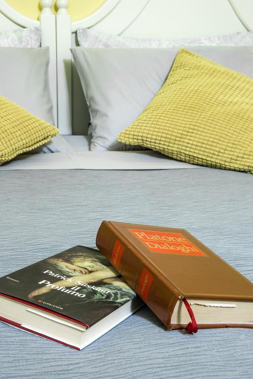 Bed And Breakfast Musae อากรอโปลี ภายนอก รูปภาพ